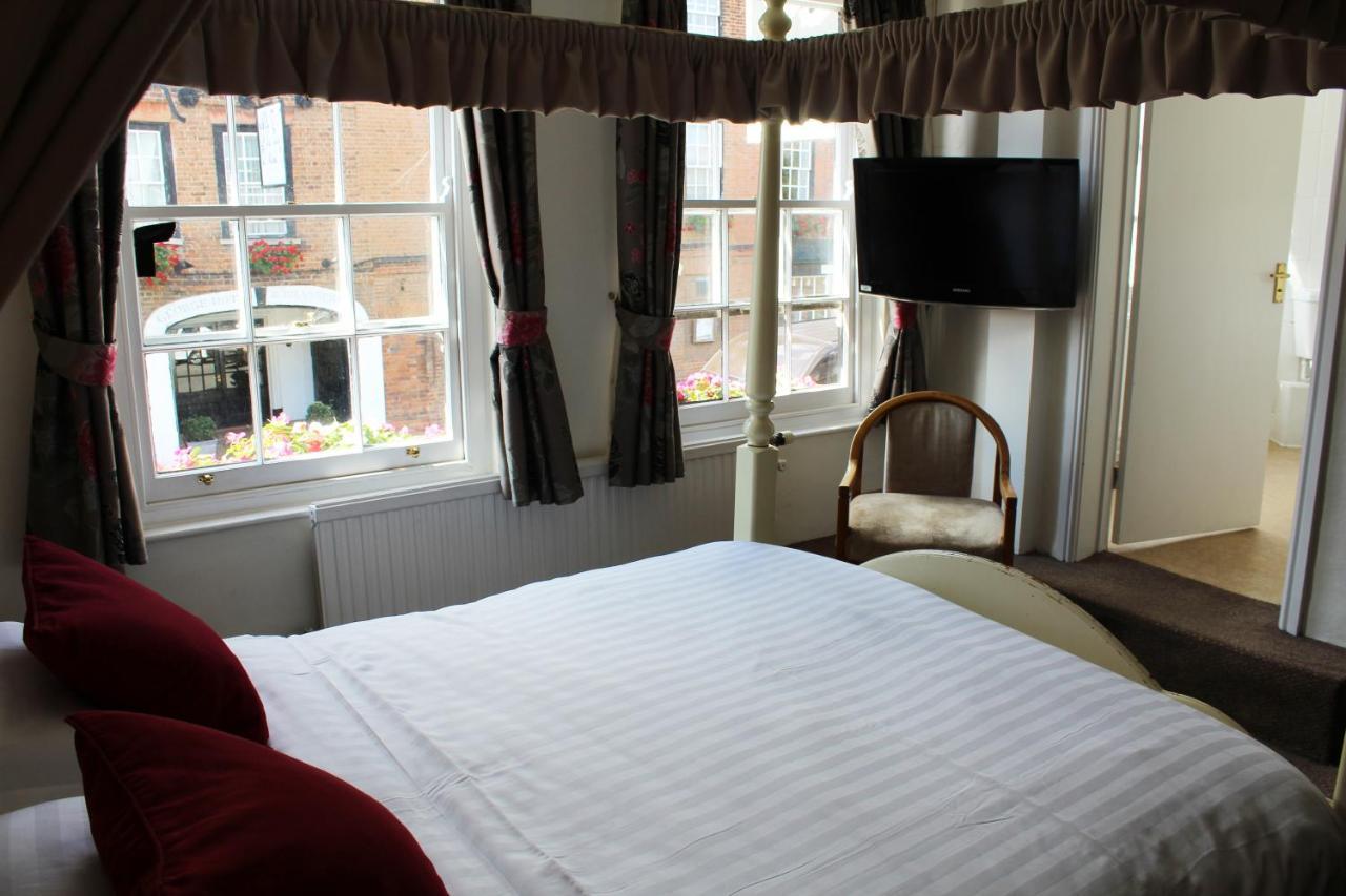 The Lion Hotel Buckden  Pokoj fotografie